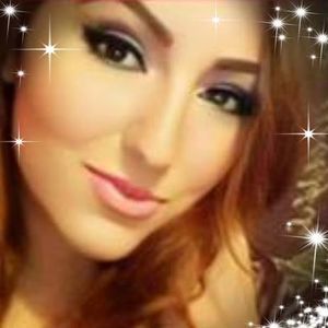 Meet your Posher, Jeanne